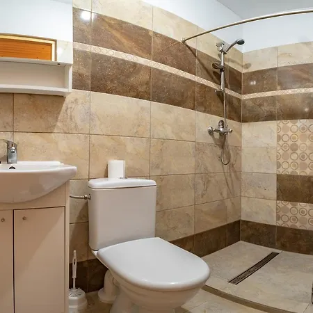 Wakacyjny Dom Dawidowka Apartmán *